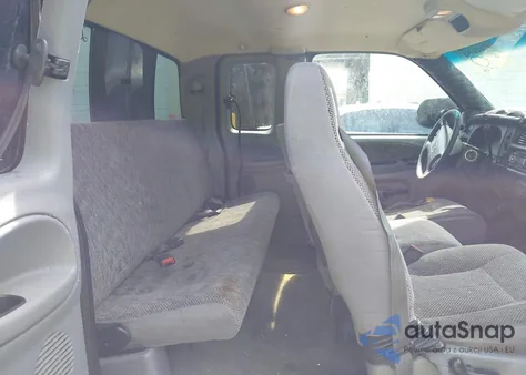 1998 Dodge Ram 1500 St z USA, uszkodzony, nr VIN 1B7HC13Y3WJ234279